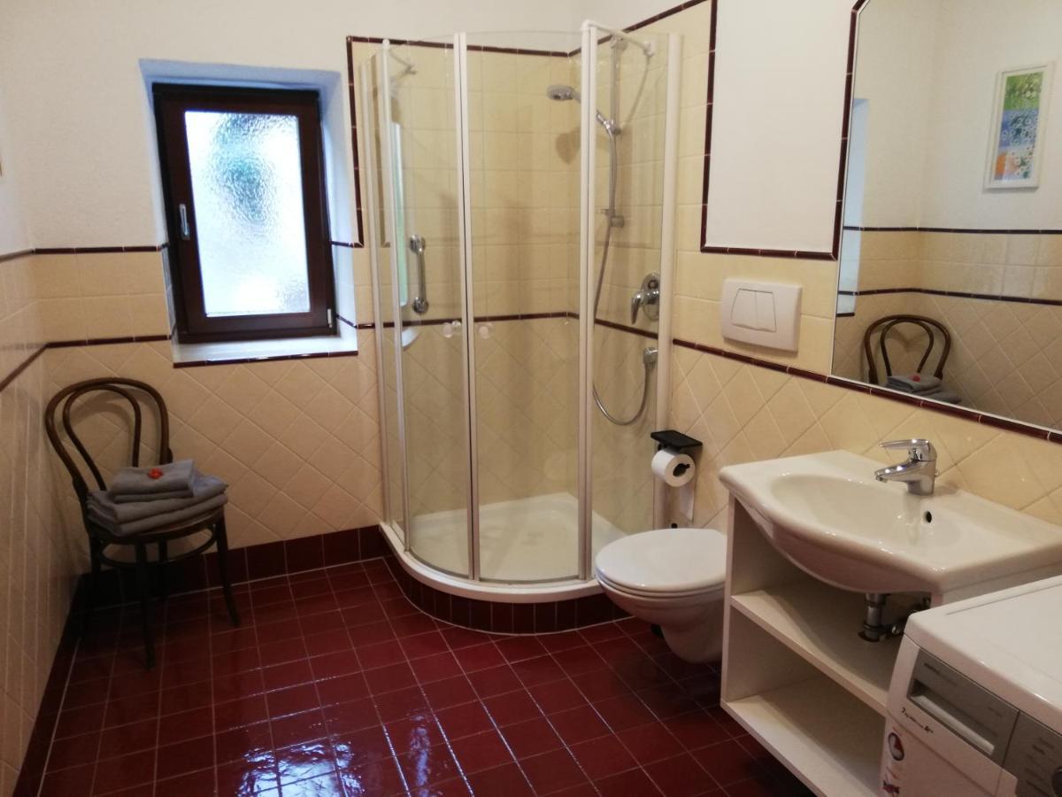 Haus Moeltner - Apartment Aviam Caldaro Dış mekan fotoğraf